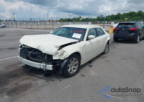 2007 Chrysler 300 Touring from USA, damaged, VIN 2C3KA53GX7H600708